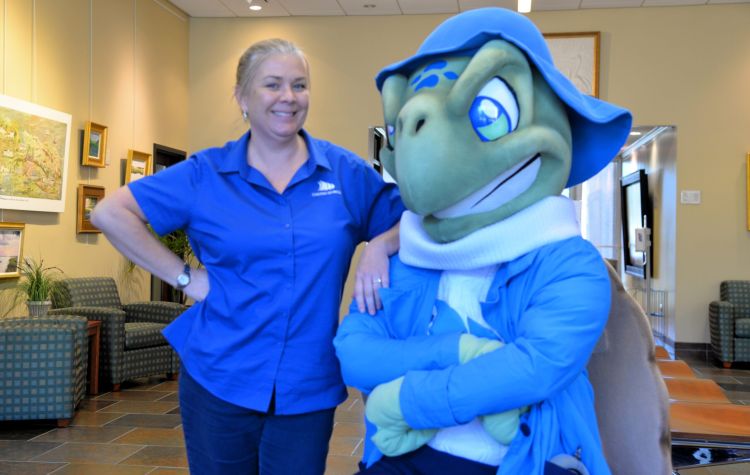 Salty loves Coastal Georgia Alumni!