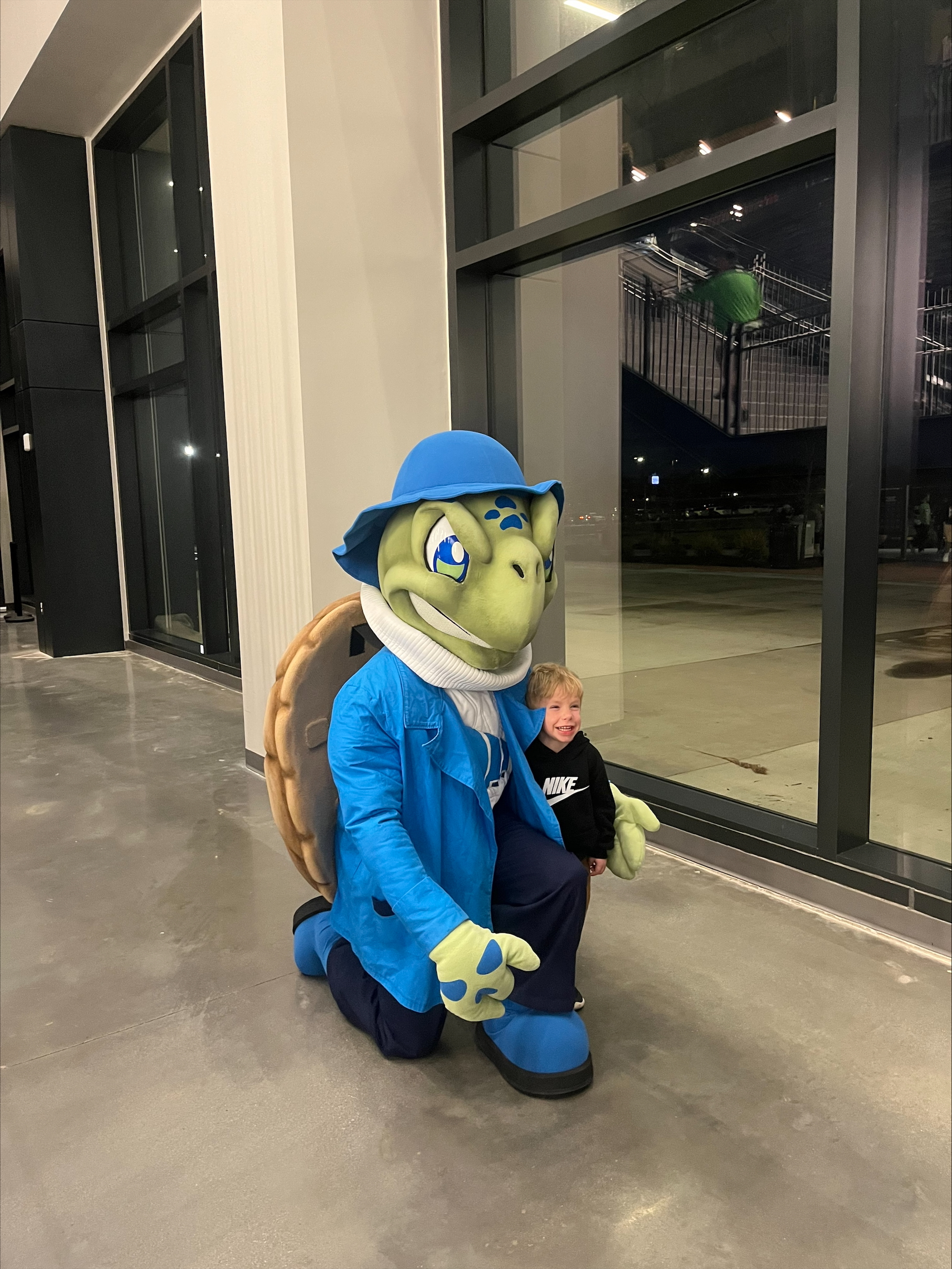 Salty, Coastal Georgia attend Savannah Ghost Pirates Game