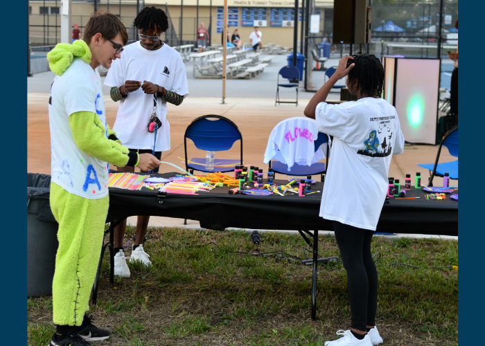 College of Coastal Georgia Alumni Glow Run