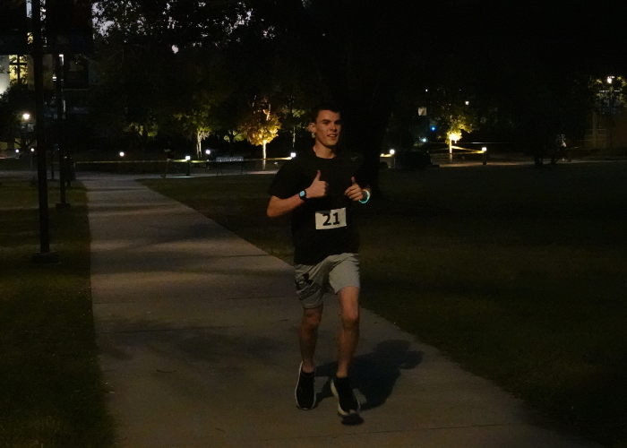 College of Coastal Georgia Alumni Glow Run